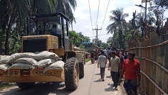 ৩৫ বছর পর কাউখালীতে ঝুঁকিপূর্ণ ভবনসহ অবৈধ স্থাপনা উচ্ছেদ