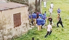 রুমিন ফারহানার সমর্থকের ওপর হামলার অভিযোগ  