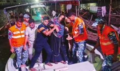 অসুস্থ গর্ভবতী মহিলাকে চিকিৎসা সহায়তা প্রদান কোস্ট গার্ডের  
