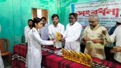 ভূরুঙ্গামারীতে কৃতি শিক্ষার্থীদের ক্রেস্ট ও উপহার