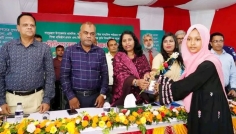 দামুড়হুদায় কৃতি শিক্ষার্থীদের নিয়ে মতবিনিময়