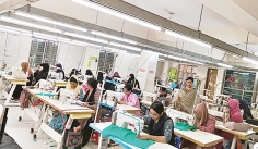 ১৩ হাজার ৮৯৫ নারীর কর্মসংস্থান  