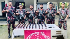 জীবননগর সীমান্তে বস্তাভর্তি এসকাফ, পিস্তল ও গুলি উদ্ধার