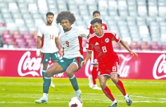 সিঙ্গাপুরের সঙ্গে লড়াই করে হারল হামজা-জামালরা 
