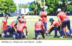 জাতীয় দলের স্মৃতি পেরিয়ে এবার লিজেন্ডসের মঞ্চে রিয়াদ-নাসিররা  