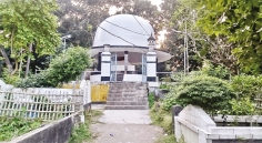 ৫০০ বছরের ঐতিহ্য বহন করছে যশোরের কারবালা গোরস্থান  