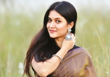 মিথিলার জীবনে নতুন অধ্যায়  