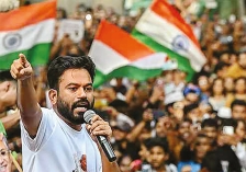 ককরোচ পার্টির 'চলো দিল্লি' আন্দোলনের ডাক  