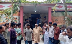 কাউখালীতে গৃহবধূর পোশাক বিহীন মরদেহ উদ্ধার