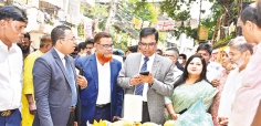 ক্যাশলেস বাংলাদেশ গড়তে কাজ করছে সোনালী ব্যাংক  