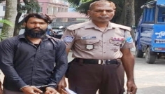 সাটুরিয়ায় ইয়াবা ও দেশীয় মদসহ দুই মাদক কারবারি গ্রেপ্তার