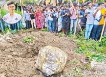 ঢাকায় হত্যা করে ডিমলায় মাটিচাপা ২০ দিন পর লাশ উদ্ধার  
