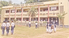 সুসং সরকারি কলেজে শিক্ষক সংকট  