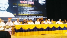 দলকে সুবিধাবাদীদের ব্যবহার করতে দেওয়া যাবে না: ত্রাণমন্ত্রী দুলু