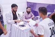 রাকসুর মেডিক্যাল ক্যাম্পে সাড়ে ৫ হাজার শিক্ষার্থীকে সেবা প্রদান  