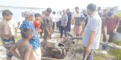 ভূরুঙ্গামারীতে বালু উত্তোলনের সাত ড্রেজার জব্দ 