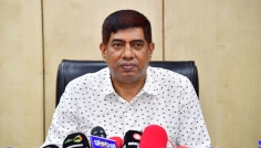 পিস্তল হাতে প্রতিমন্ত্রী ইশরাক, আইন ভাঙলে ব্যবস্থা নেবে পুলিশ: ডিবি প্রধান
