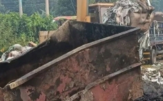 সিরাজগঞ্জে অবৈধ চামড়া ও কয়েল কারখানার মালিককে জরিমানা