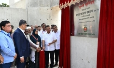 জুলাই স্মৃতিস্তম্ভ ও আধুনিকায়িত ওসমানী উদ্যান উদ্বোধন করলেন প্রধানমন্ত্রী
