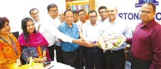 সনাতন ধর্মাবলম্বী শিক্ষকদের শুভেচ্ছা জানিয়েছেন মাইলস্টোন কলেজের অধ্যক্ষ  