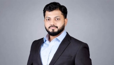 ইশরাকের পদত্যাগপত্র গৃহীত, প্রজ্ঞাপন জারি