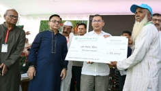 রাজশাহীতে আখচাষিদের ১২ কোটি টাকা প্রণোদনা দিলেন প্রধানমন্ত্রী
