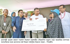 সব ধর্মের মানুষকে সঙ্গে নিয়ে দেশ গড়তে চাই : প্রধানমন্ত্রী  