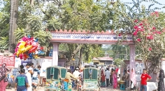 পাঁচ দফা দাবিতে রামেকে ইন্টার্ন চিকিৎসকদের কর্মবিরতি 