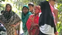 সিরাজগঞ্জে বিয়ের দাবিতে তরুণীর অনশন, ছড়িয়ে পড়েছে ভিডিও