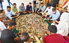 ১৫ দিনে লালনের দানবাক্সে ৮ লক্ষাধিক টাকা  