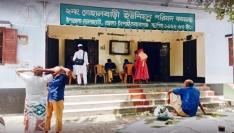 বিএনপির দুই গ্রুপের দ্বন্দ্বে ভিজিএফের চাল বিতরণ বন্ধ