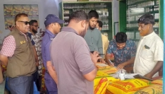 কাহারোলে ৩ দোকানে ভোক্তা অধিকারের অভিযান, জরিমানা