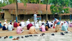 দিনাজপুরের ১৫ গ্রামে আজ ঈদ