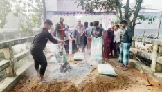 নোয়াখালীর সোনাইমুড়ীতে স্বেচ্ছাশ্রমে ব্রীজ ও সড়ক মেরামত