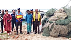 রাজবাড়ীতে অবৈধ মাছ শিকারে অভিযান, জাল জব্দ ও জেলে আটক