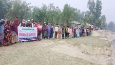 কুড়িগ্রামে স্থায়ী বাঁধ নির্মাণ ও নদী ভাঙন রোধে মানববন্ধন