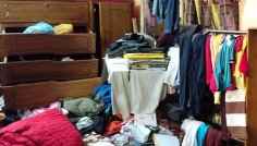 সিরাজগঞ্জে একই রাতে দুই বাড়িতে ডাকাতি