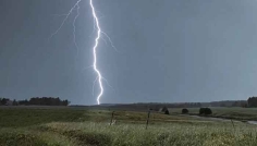 কুড়িগ্রামে বজ্রপাতে মাদ্রাসা শিক্ষার্থীসহ ২ জনের মৃত্যু