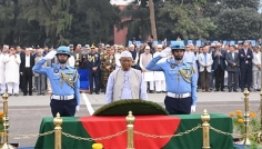 এ কে খন্দকারের জানাজায় প্রধান উপদেষ্টার অংশগ্রহণ