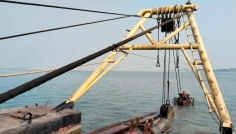 যমুনা নদীর নাব্যতা ফেরাতে ক্যাপিটাল ড্রেজিং শুরু