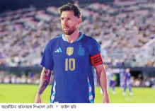 বিশ্বকাপে খেলা নিয়ে এখনও দোটানায় মেসি  