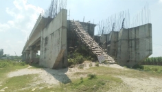 ৮ বছরেও শেষ হয়নি জয়ন্তীপুর সেতু, ভোগান্তিতে ৮ লাখ মানুষ