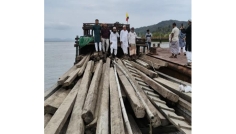 দীর্ঘ ১ বছর পর পুনরায় চালু হলো মিয়ানমার-বাংলাদেশ সীমান্ত বাণিজ্য