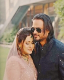 নতুন বউয়ের সাজে স্বামীর সঙ্গে পূর্ণিমা  