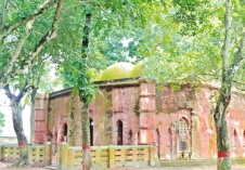 সুলতানি আমলের গলাকাটা দিঘি মসজিদ  