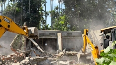 আসামে ১১০০ মুসলিম পরিবারের বাড়িঘর ও ১০টি মসজিদ উচ্ছেদ