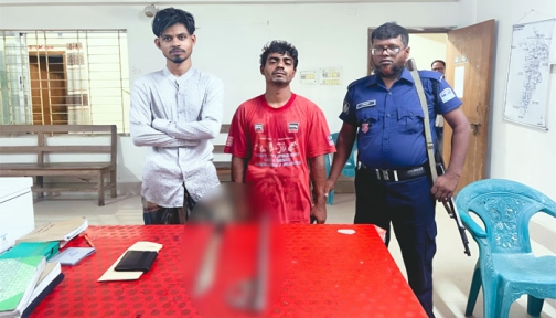 সরিষাবাড়ীতে সাংবাদিকের বাড়িতে হামলা, আটক ২