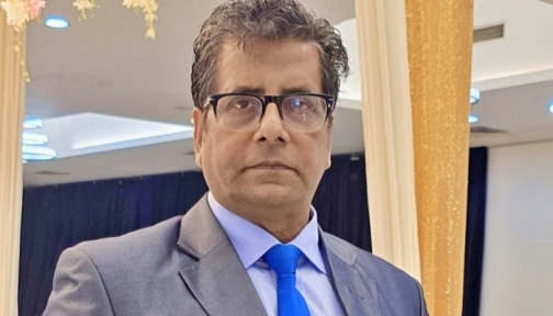 গ্রেপ্তার দেখানো হলো আনিস আলমগীরকে, বিকেলে তোলা হবে আদালতে